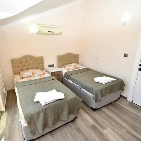 בית נופש Letoon Homes *