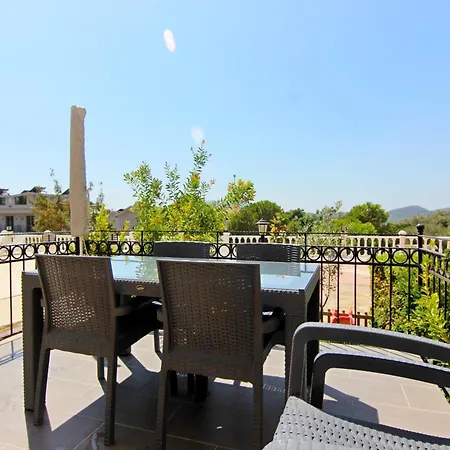 Letoon Homes בית נופש *